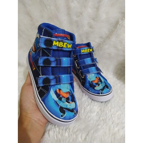 SEPATU ANAK KARAKTER CUSTOM BOBOIBOY ICE FREE CETAK NAMA DAN PHOTO + GRATIS MASKER TERLARIS DAN TERMURAH/FASHION ANAK/STYLE/TREND/VIRAL