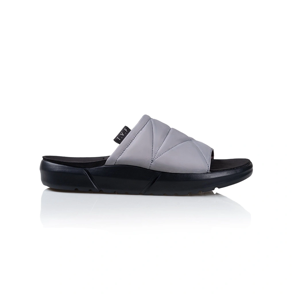 TVF Footwear - SandalsSlip On - Binchotan (Black Grey) (Size Lebih kecil / Down-Size)