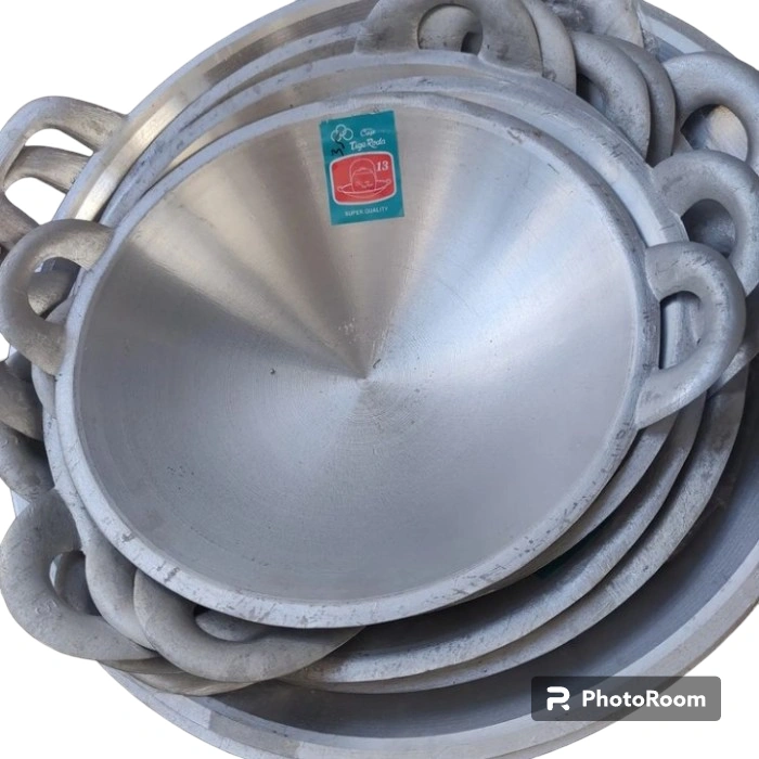 aneka wajan bahan cor kuat murah frying pan alat masak