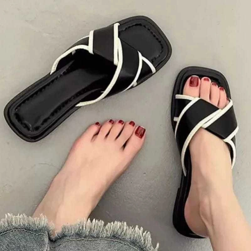 Anindia R Store - Sandal Wanita Teplek Motif Silang Sendal Flat Empuk Selop Slip On Trendy