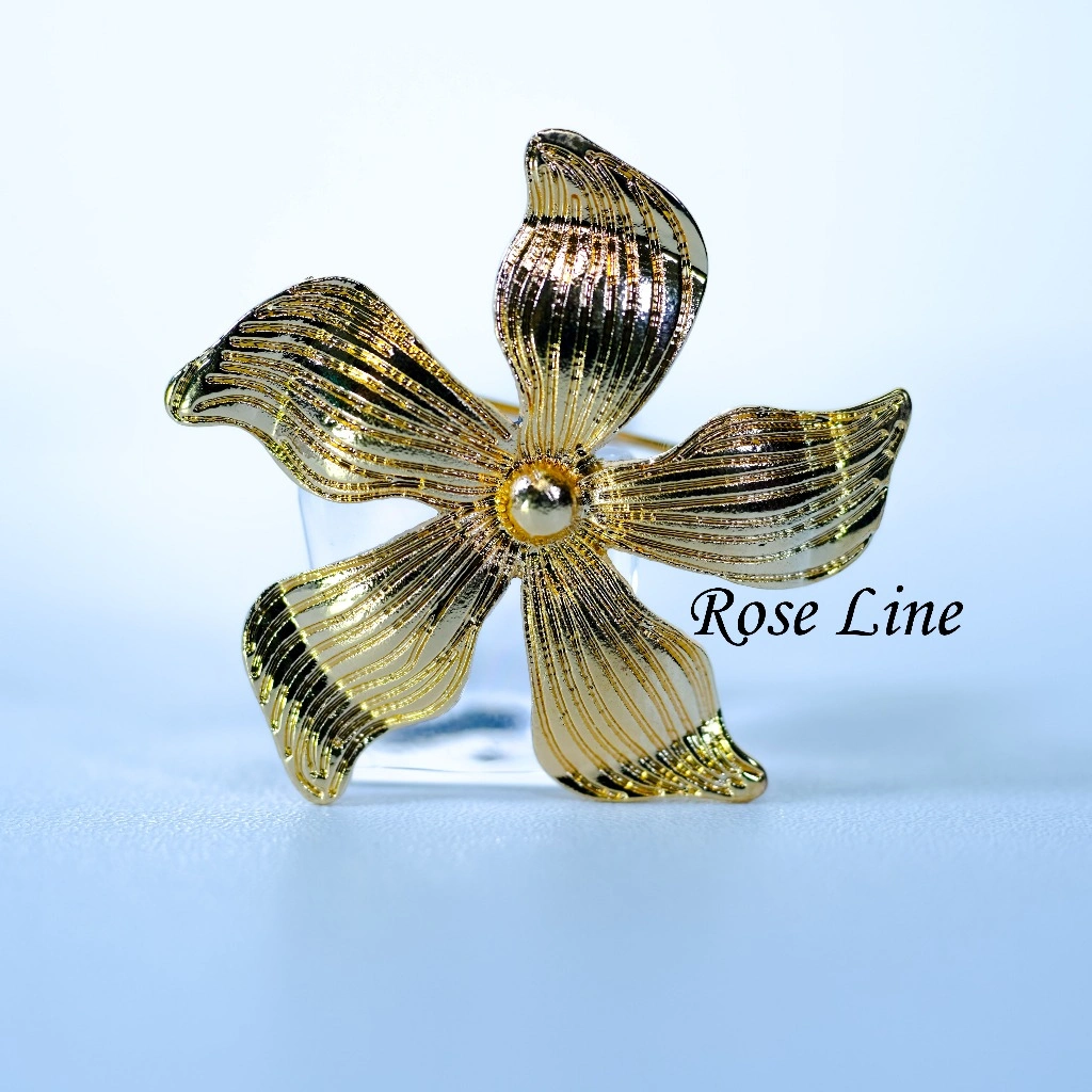 Bros Serenella Petal – Elegant Gold Bloom Brooch