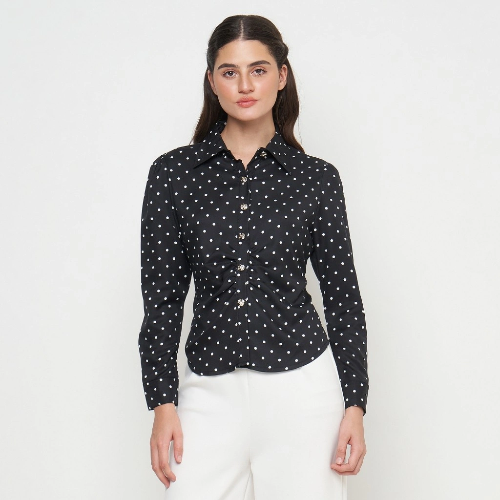 LENORE Syafira Blouse Kemeja Wanita Polkadot Slim Fit Atasan Wanita Lengan Panjang Kemeja Office Look Blouse Kantor Wanita Elegan Korean Style Outfit Basic Kekinian