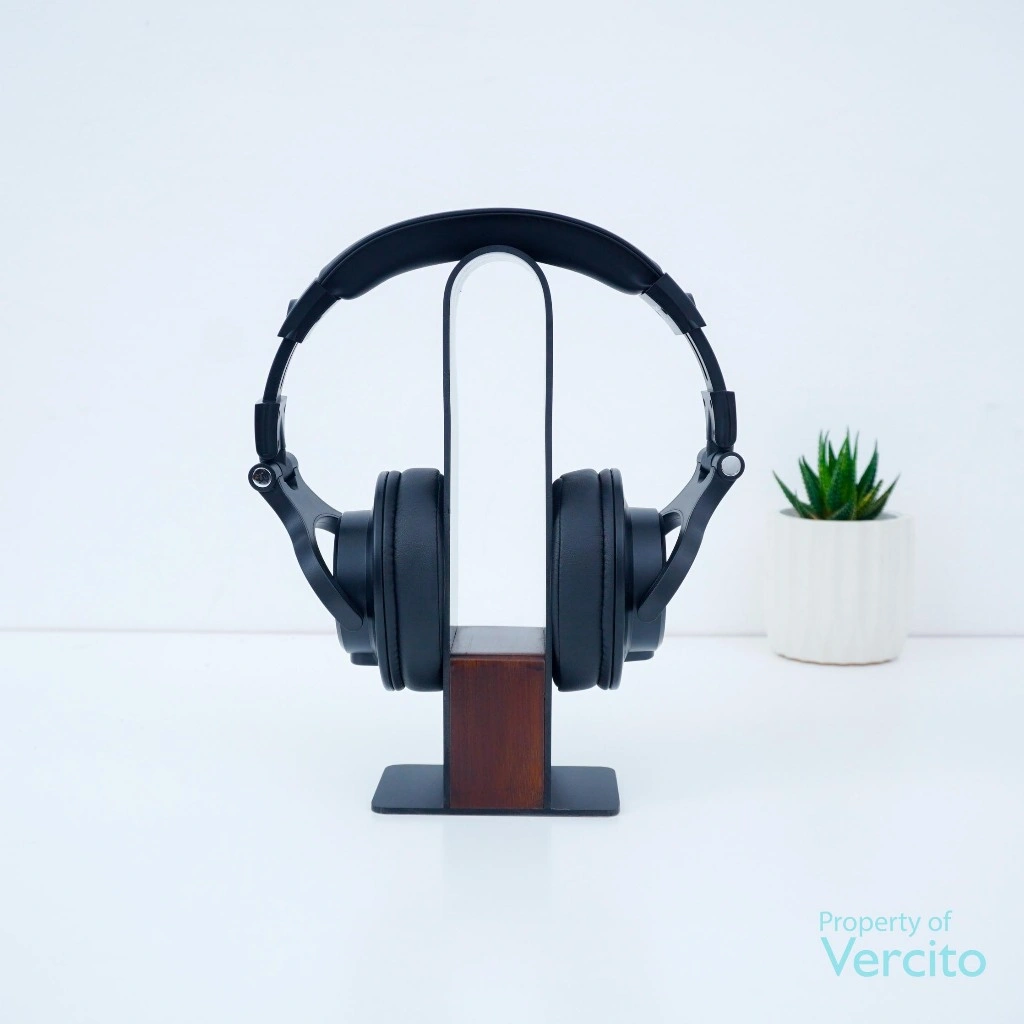 Stand headphone acrylic kayu