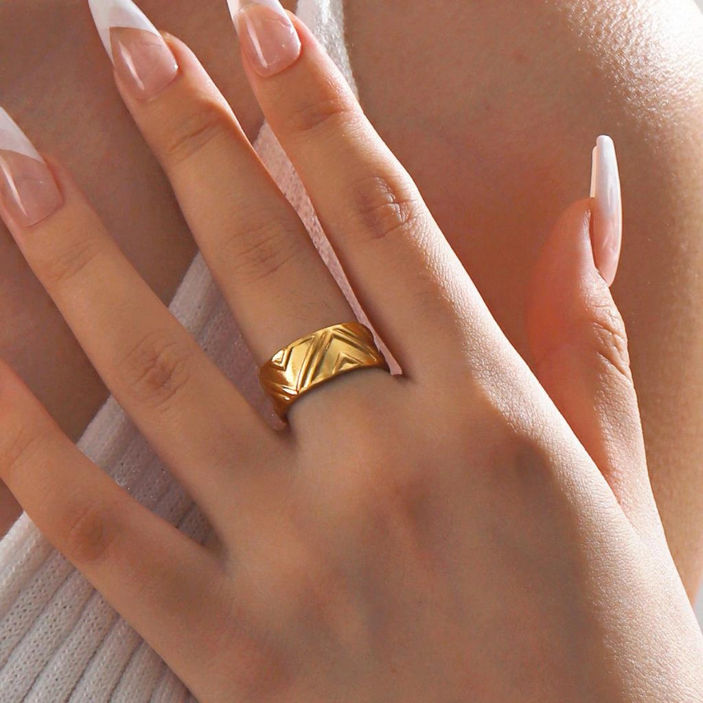 Liberteen - BARI Cincin Wanita Stainless Steel 18k Gold Plated Kado Fashion Couple