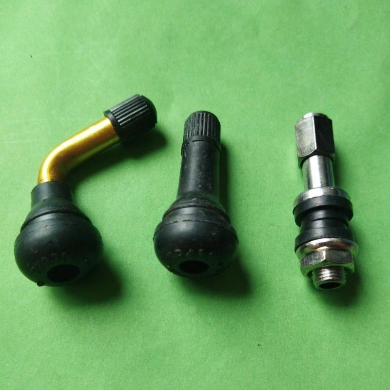 PENTIL Cop BAN TUBELES BESI BENGKOK KARET PANJNAG 4.5 cm TUTUP Plastik Drat Luar Drat Dalam