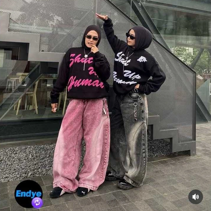 ENDYE.ID - Knitwear BOXY Human Knit Switer Unisex /Sweater Rajut Pria & Wanita