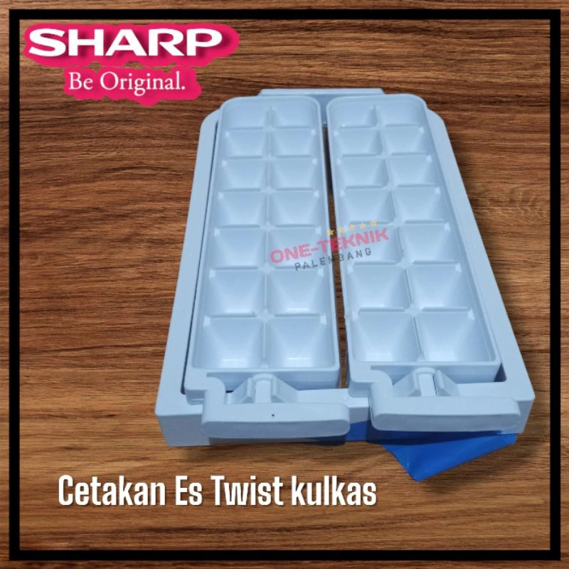 ICE TWIST TEMPAT CETAK ES BATU KULKAS SHARP ORIGINAL