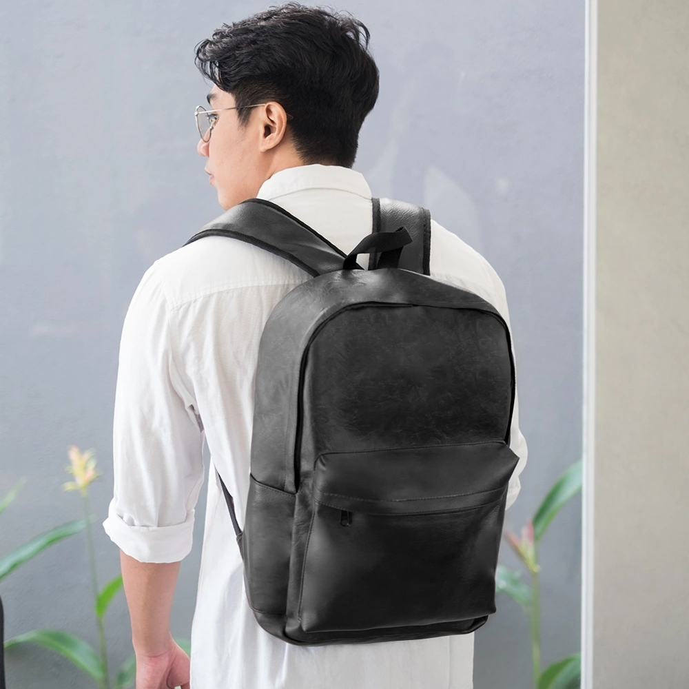 ACCRA Hitam Tas Punggung Ransel Laptop Kulit Pria Kerja Kuliah from The Daily Smith