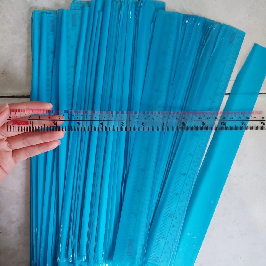 Penggaris MIKA LENTUR 30cm Alat Ukur Tulis Stensil Stationery ATK Perlengkapan Peralatan Sekolah Kantor Ruler Aksesoris Buku Kertas Garis Garisan Gambar Drawing Prakarya Kerajinan Craft Crafting Art Seni listrik statis School Office Toko Tri Tunggal