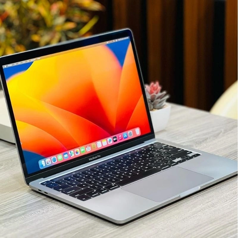 Macbook Pro M1 2020 Touchbar Ram 8Gb Ssd 256Gb Second Ori