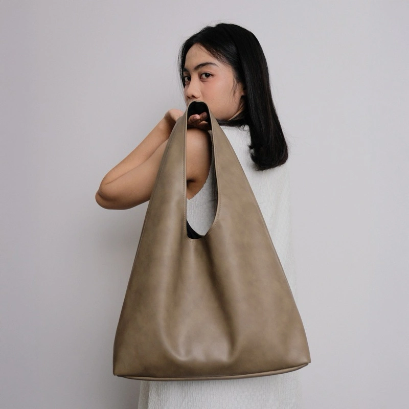 Large Ninet - Merakit - Tas Bahu - Tas Wanita - Tas Kantor - Tas Laptop 13inch - Hobo Bag