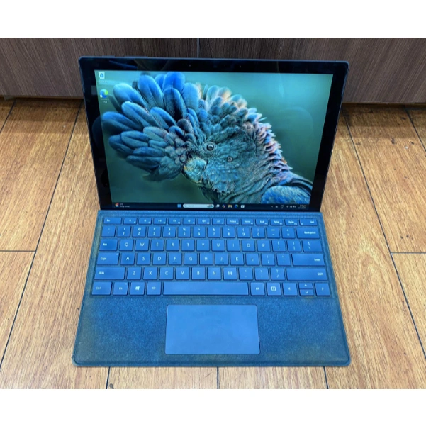 Microsoft Surface PRO 7 CI5-1035G4 1.1GHZ Ram 8GB Ssd 256GB