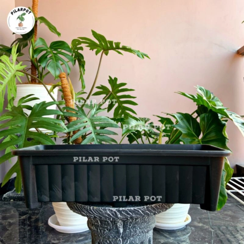 POT BUNGA TANAMAN PANJANG PJG 55 HIGH WAY HITAM PANJANG 50CM - PJG 55 HITAM