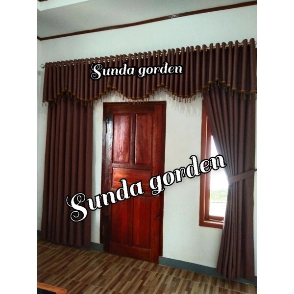 Gorden Poni Pintu Utama Satu Set hordeng jendela