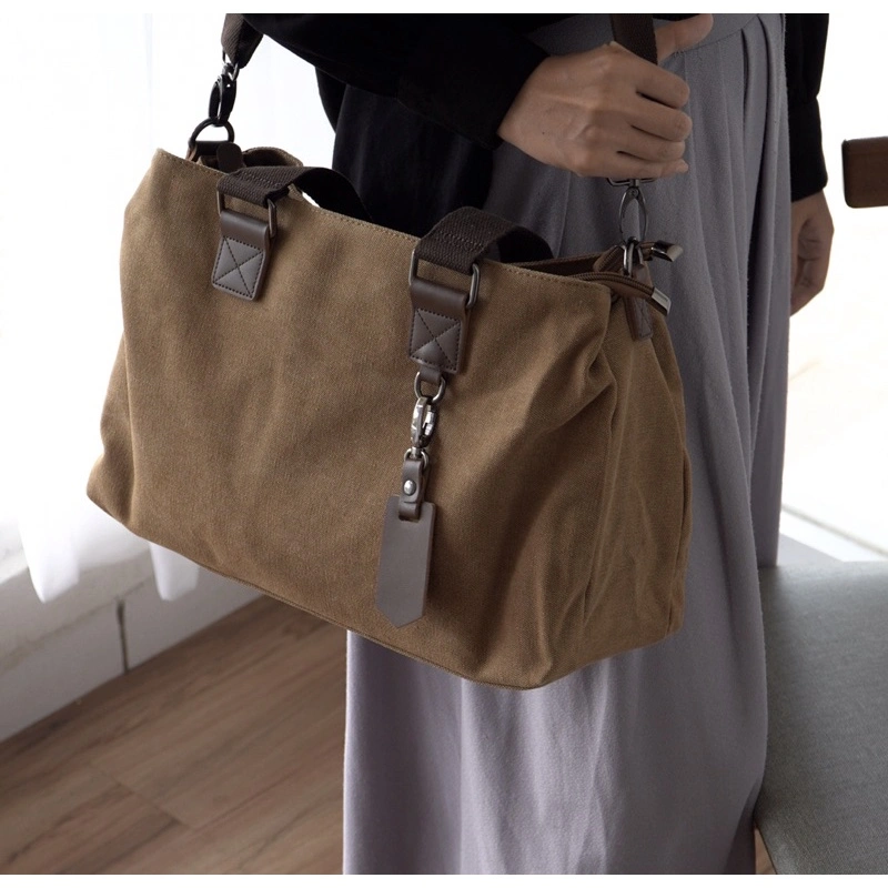 Charlotte - Legacy Gear - Canvas tote bag - Slingbag