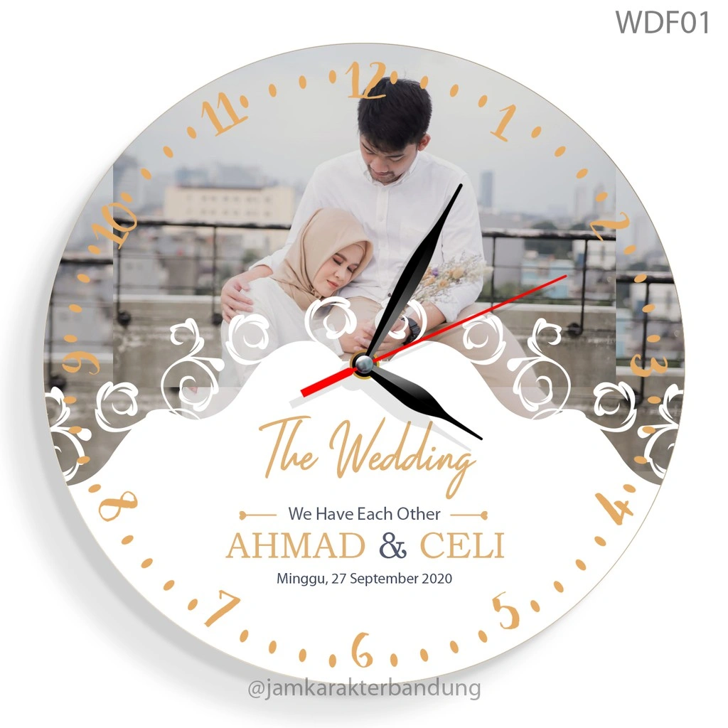 Jam Karakter Bandung - Jam Dinding Custom Hadiah Pernikahan Kado Nikah Nikahan Wedding Foto Nama Kayu
