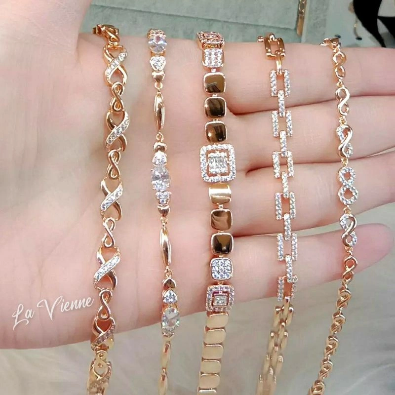 La Vienne - Naira - Gelang Rantai Titanium Wanita Anti Karat - Aksesoris Perhiasan Perempuan - Favorite Collection