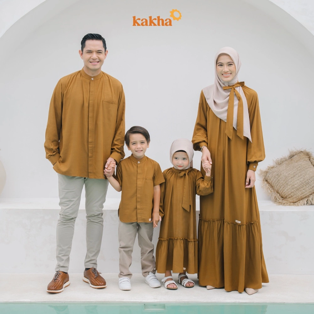 Kakha - Sarimbit Keluarga Borneo (A) / Baju couple keluarga / Sarimbit Keluarga / Baju muslim couple
