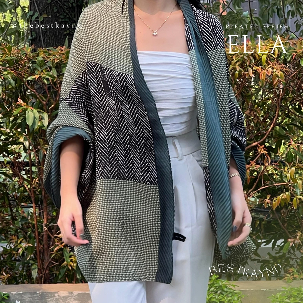 The Best Kaynd Ella Pleated Shawl