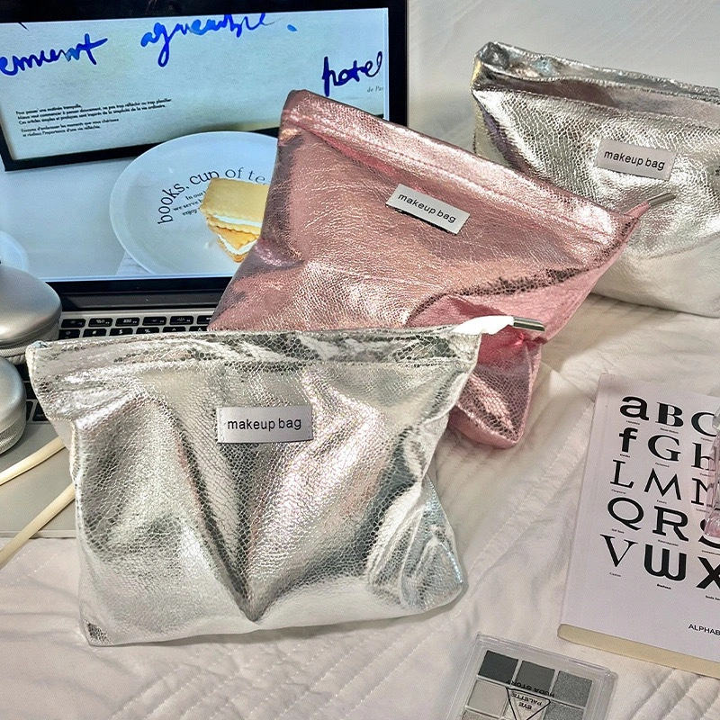 Tas Kosmetik Cosmetic Pouch Berkilau Pouch Make up Genggam Perak Payet Berkilau Tas Penyimpanan