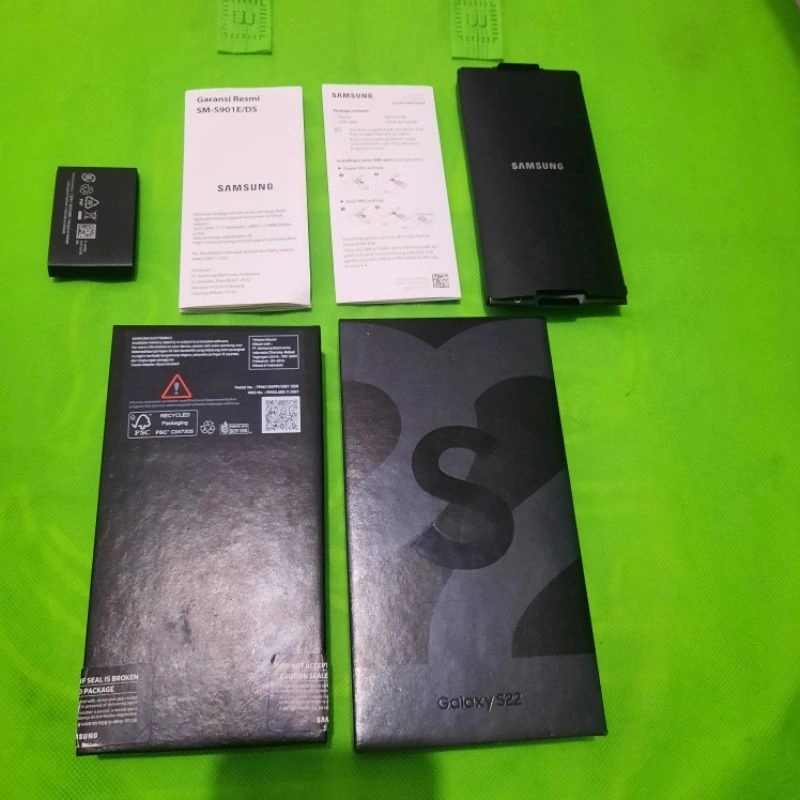 dus box samsung galaxy s22 phantom black original 100% copotan resmi sein lengkap manual book
