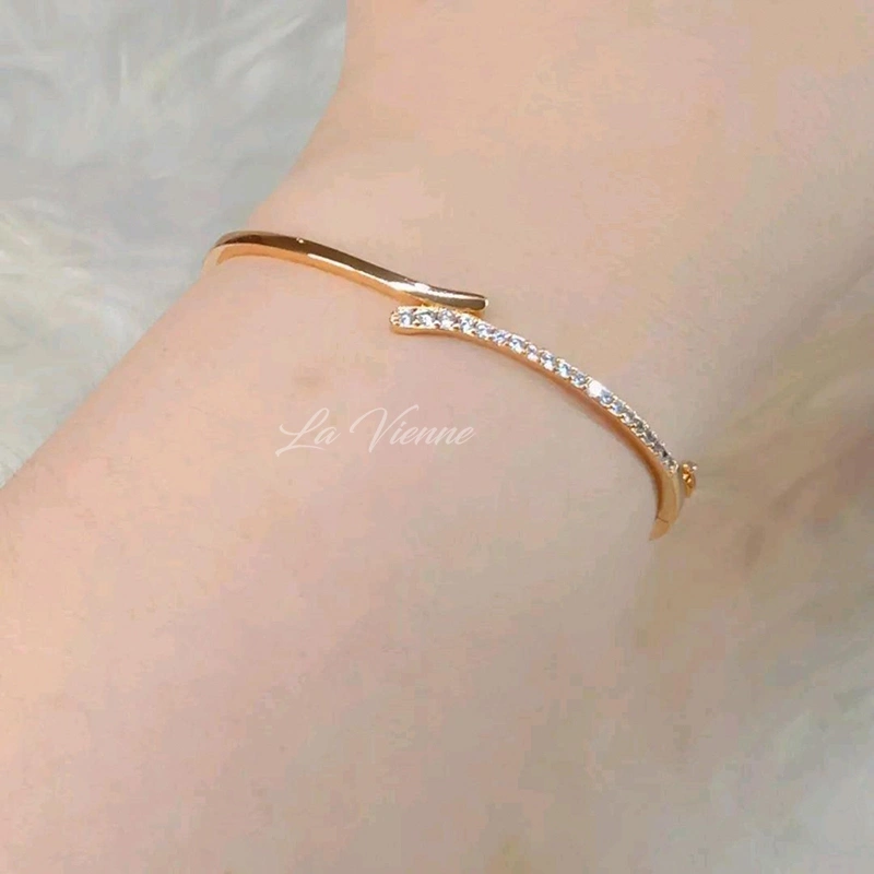 La Vienne - Tiara - Gelang Titanium Wanita Anti Karat - Perhiasan Bangle Perempuan Mewah dan Elegan