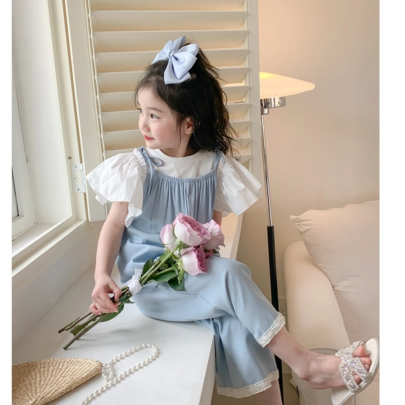 CLEARANCE SALE-Terbaru Setelan Anak Perempuan T-shirt putih dengan lengan terbang yang manis + Celana Panjang Overall biru Baju Anak Perempuan Kids Baju Impor Anak Perempuan OOTD Korean Style