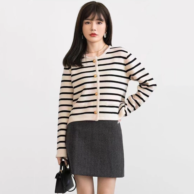 Korean Vintage Cardigan / Knitwear Rajut Atasan Wanita / Cardigan Stripe Wanita Rajut Stripes Knit