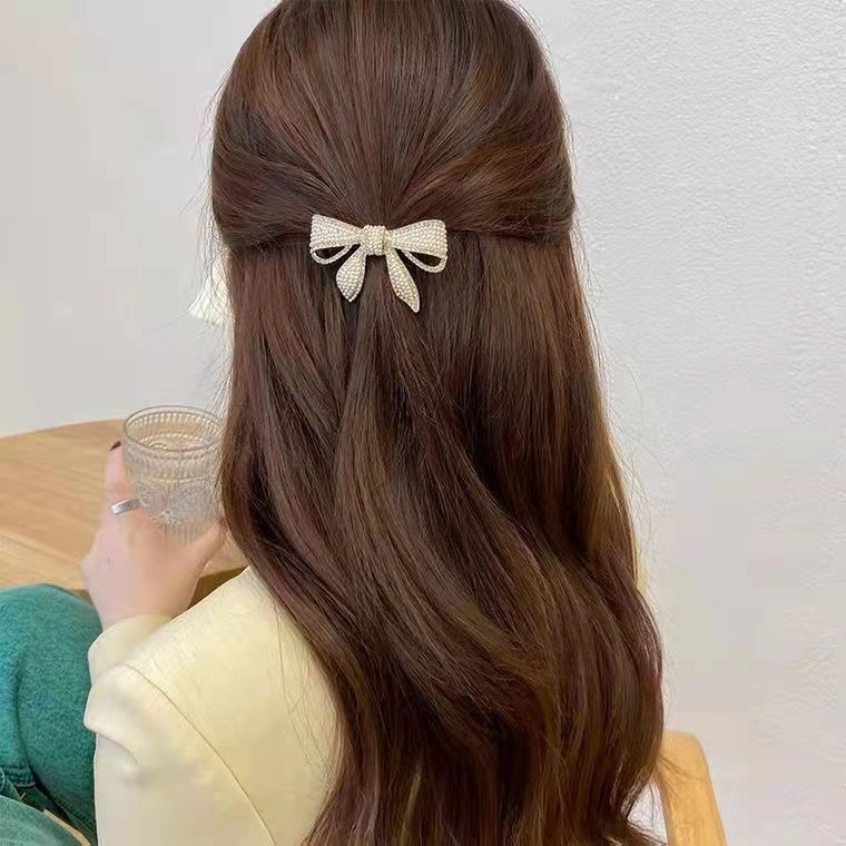 Jepit Rambut Bentuk Pita Aksen Mutiara Jepitan Otomatis Rhinestone Pearl Bow Shaped Hair Clip HCO010