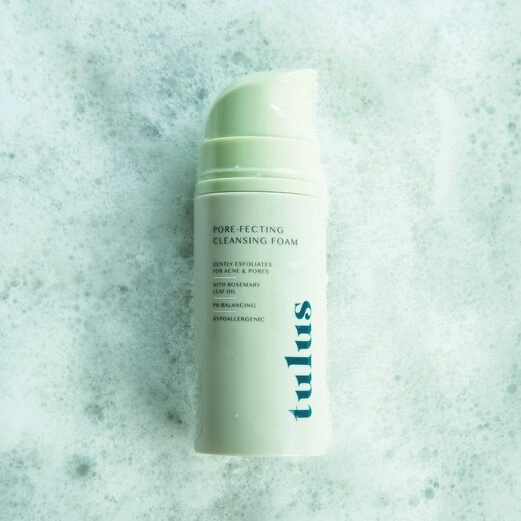 tulus PORE-FECTING CLEANSING FOAM