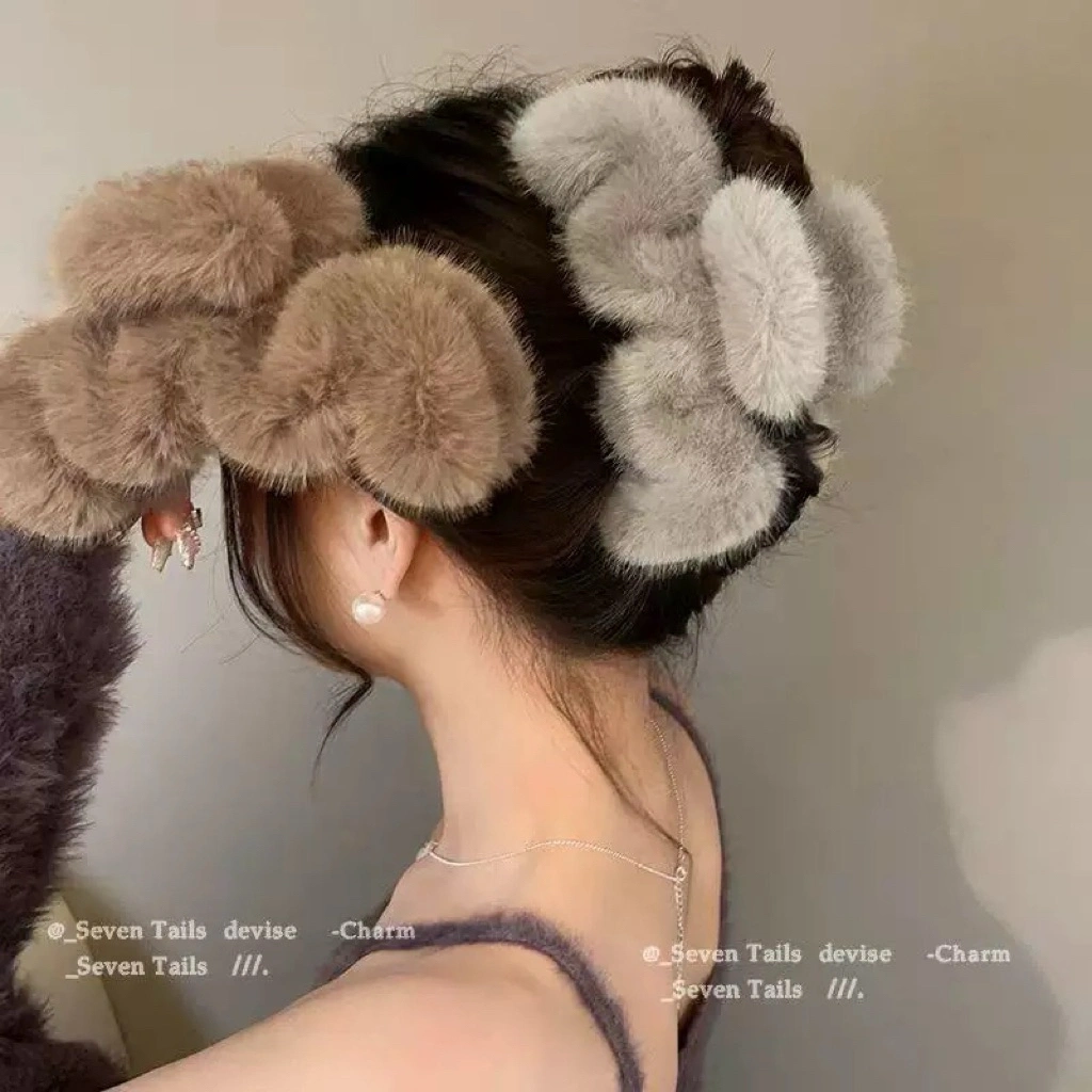 JUMBO 14cm Jepitan Rambut Bulu / Jedai Rambut Bulu / Zigzag Fur Hair Claw Hair Clip