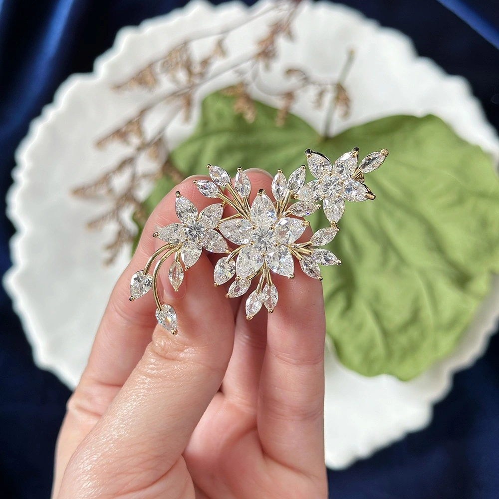 Mirabelle Premium Handmade Zircon Crystal Flower Bros Brooch / Pin Bunga by Solandis