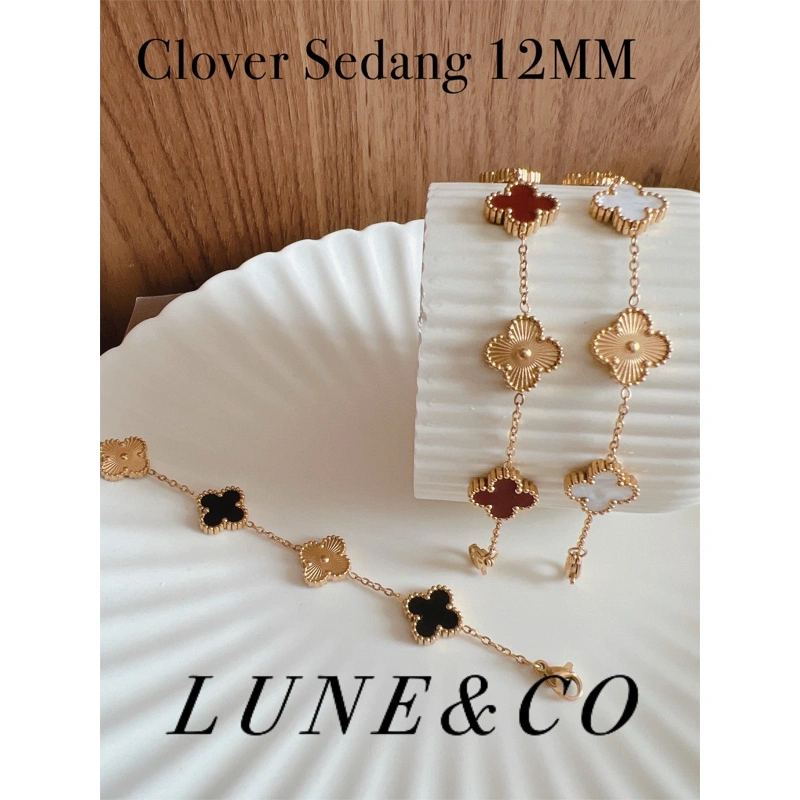 Gelang Clover Gold Garis Garis 12mm Bolak Balik Panjang 17-20cm Titanium RS284