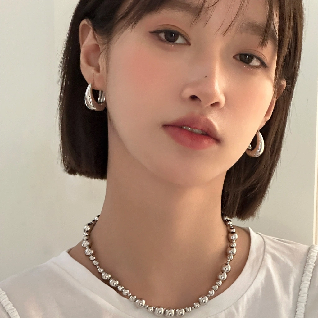 Ear Partner Anting perempuan tetesan air jarum perak Elegan dan modis Gaya baru 2026