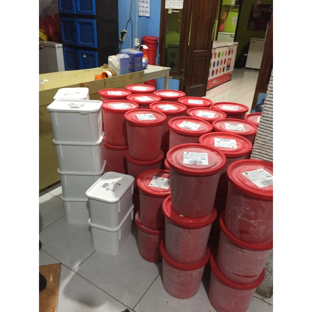 Es Krim Literan Ice Cream Diamond 8 Liter - NEOPOLITAN CHOCOCHIP