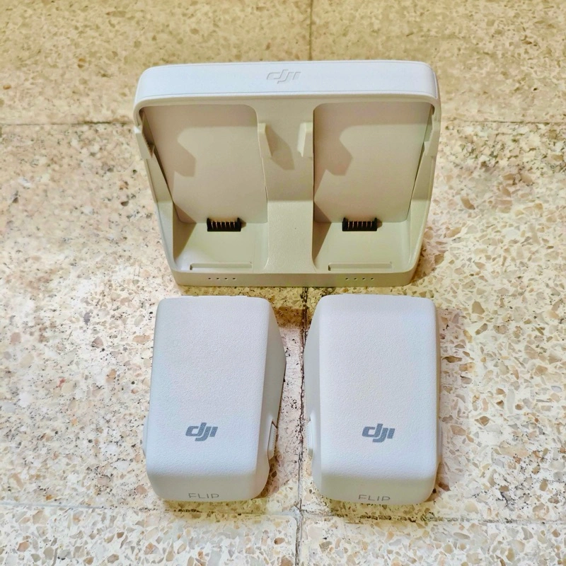 DJI Flip Baterai Combo Charger Hub Baru (cc0) Garansi Resmi TAM Drone Kamera