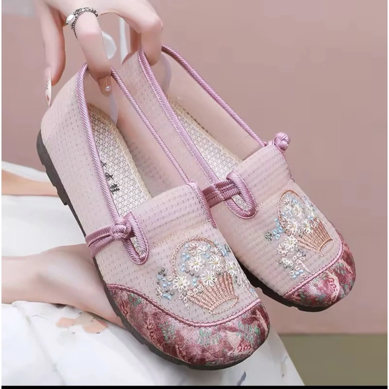 [Ready Stock] Sepatu Wanita Etnik Bordir - Bahan Mesh Tembus Udara & Sol Tebal Nyaman HF02