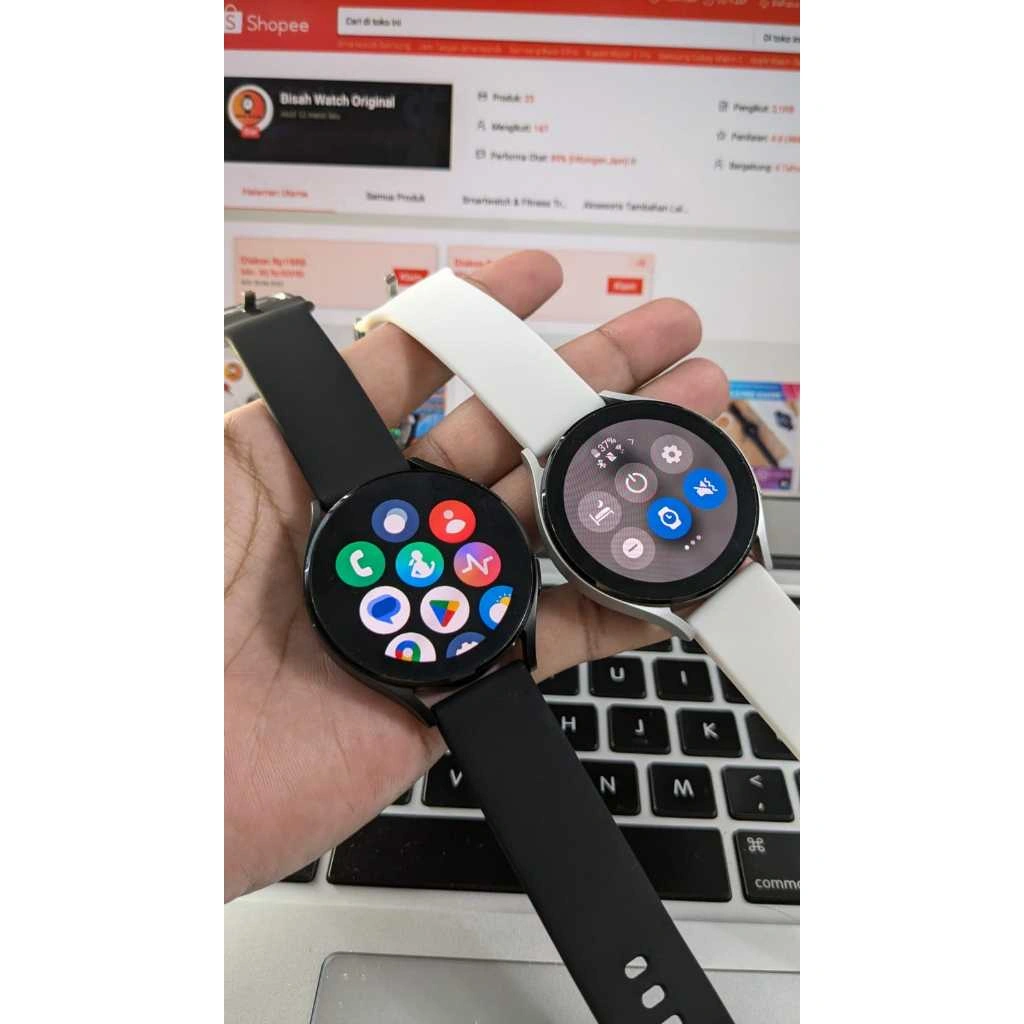 Samsung galaxy watch 4 44MM WearOS second like new