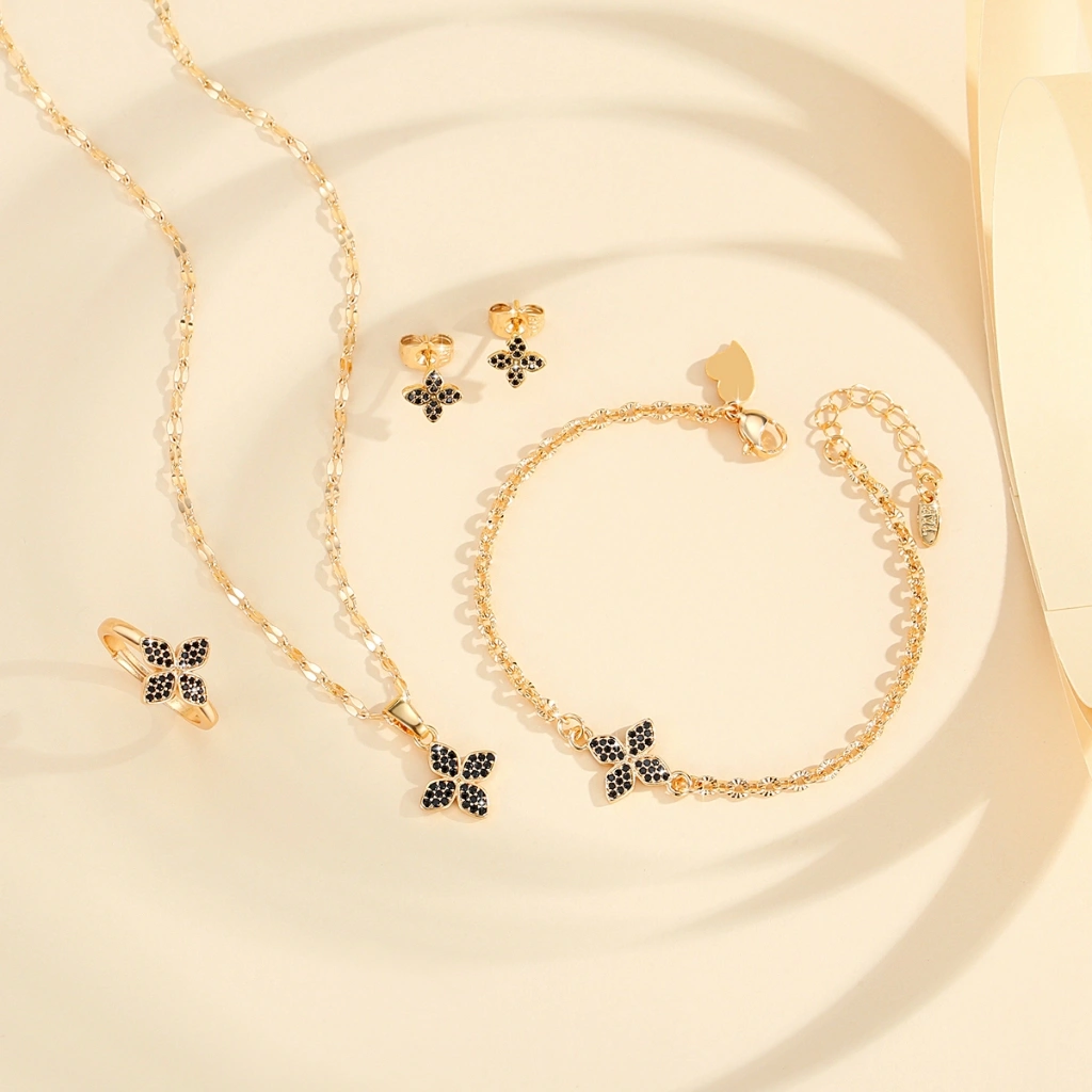 Lanme Jewelry Set Cincin Rantai Gelang Liontin Kalung Anting-Anting Berlapis Emas Bunga Kristal Anti Luntur Baja Tahan Karat Aksesori Perhiasan Mode Wanita Dewasa LM736