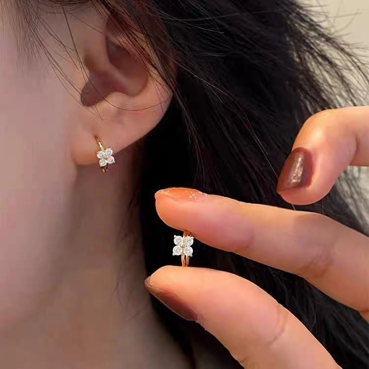 Anting Berlian AntingTitanium Anting Wanita Anti Karat Anti Luntur