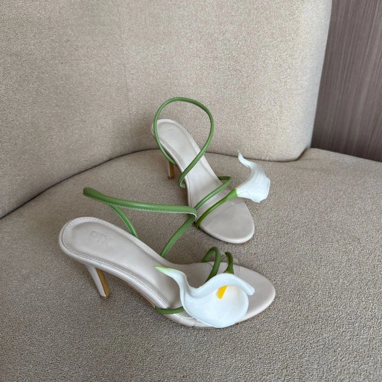 Pixfootwear Lilydale Heel - Sepatu Hak Bunga Wanita