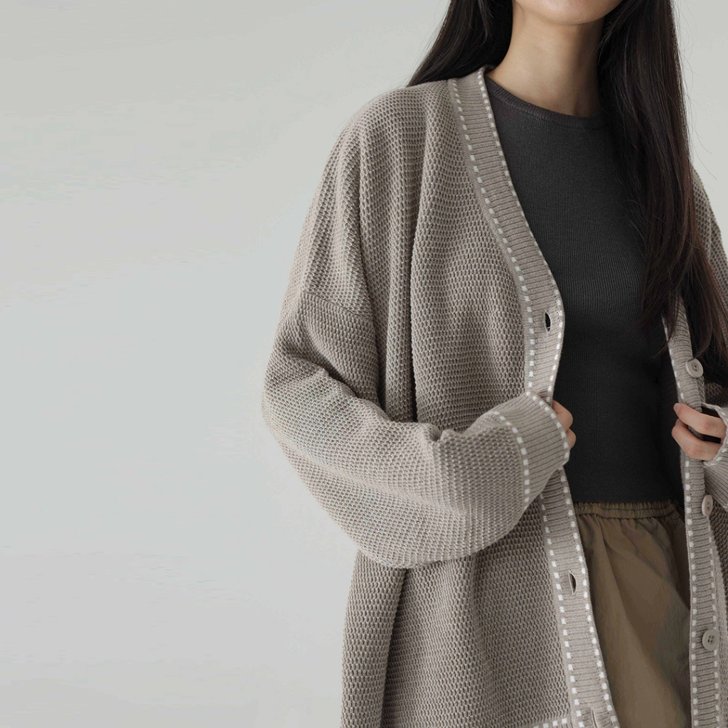 InKano Thames Outer - Outerwear wanita knit cardigan wanita dengan details dash dan kancing