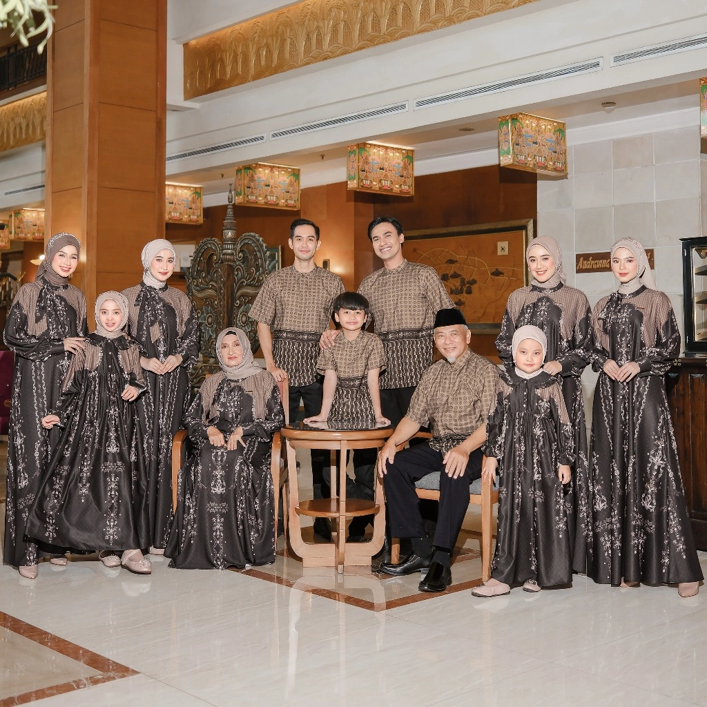 Ventedaily - Larasmaya Sarimbit Keluarga Lebaran 2026 | Baju Lebaran Ayah Ibu Anak