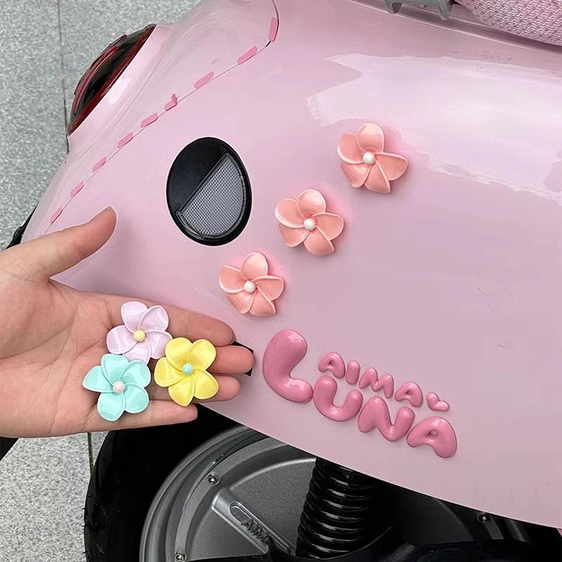 Aksesori Dekorasi Kendaraan Listrik/Stiker Bunga 3D Lucu Aksesori Sepeda Motor Persediaan