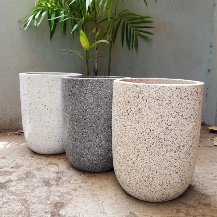 pot teraco, pot grabah tanah liat motif teraso, pot tabung, khusus instan