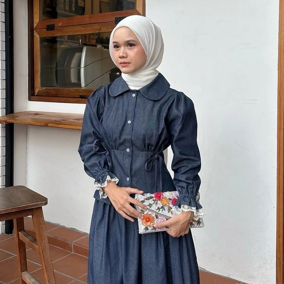 Zoey Lace Shirt - Denim On Denim Collection by WELAVIT | Atasan denim Wanita | Atasan Kemeja Denim Wanita