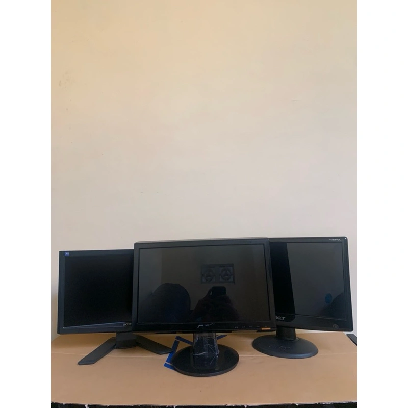 Obral Monitor 16 inchi Merek Acer Asus