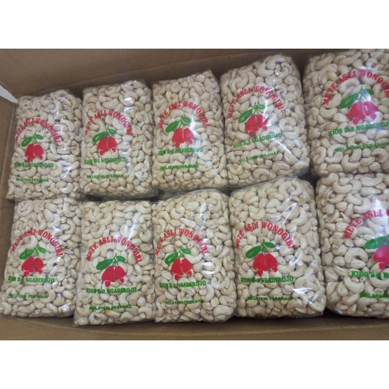 KACANG MEDE/ METE SUPER UTUH MENTAH 1kg(kering) premium