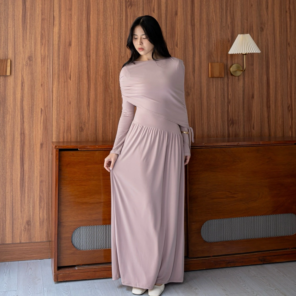 FAYANNA RUCHELINE LINE DRESS