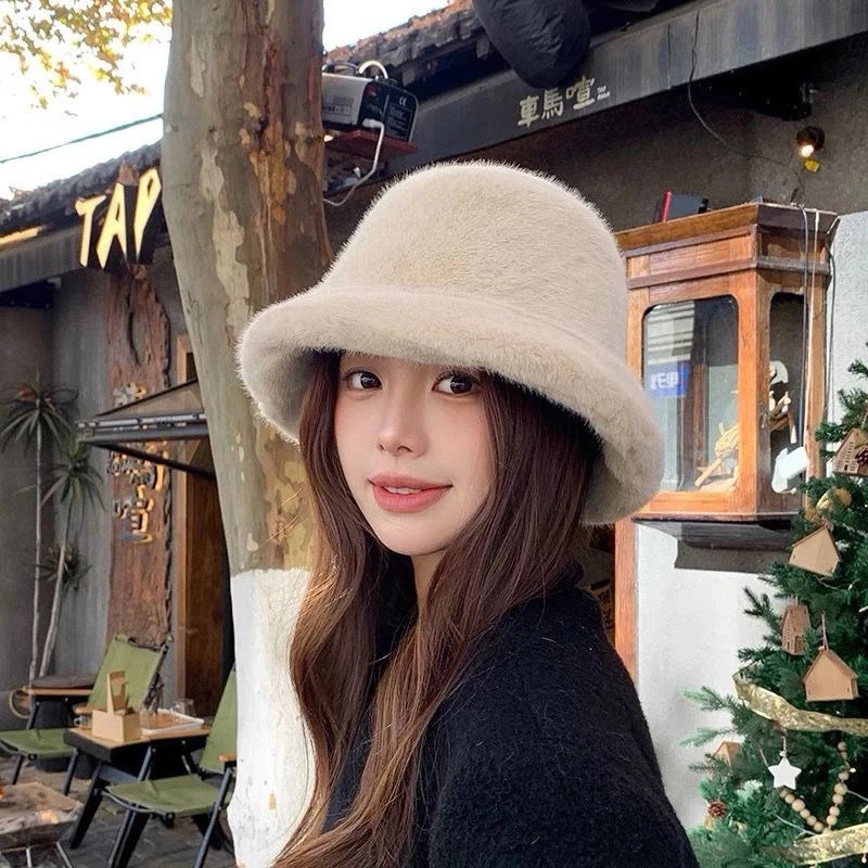By Her Official - Topi Bucket Bulu Thermal Musim Dingin / Topi Wanita Bulu Premium Halus Tebal / Thick Fur Bucket Hat Women Korean / Fashion Autumn Winter Outfit Hat / Topi Wanita Musim Dingin Fashion Gaya Jepang Korea / Delvani Winter Bucket Hat